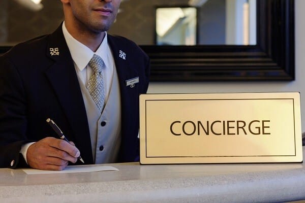 Beneficial Services Provided by Hotel Front Desk Staff